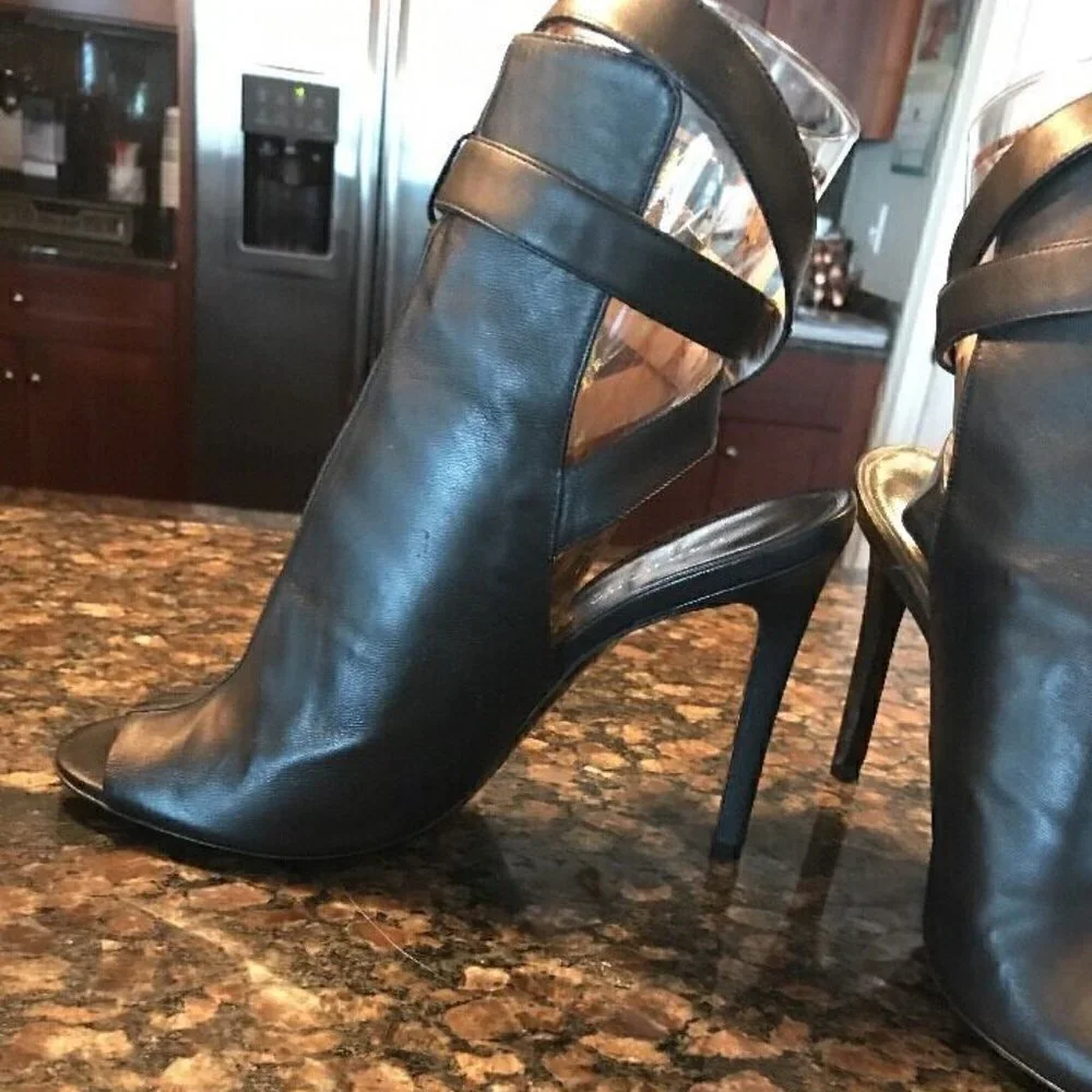 Barbara Bui Sz 38 Black Leather Ankle Wrap Heels